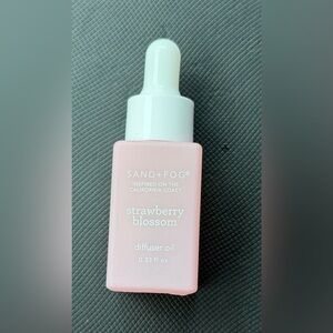 ✨New Sand+Fog Diffuser Oil:Strawberry Blossom🪷Mix’N’Match 1 for $11 or2 for $18🪷